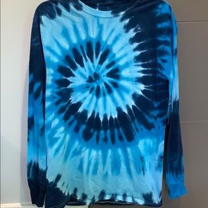 Tie dye long sleeve shirt